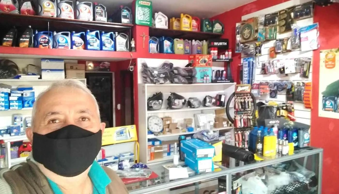 Rc Repuestos Y Accesorios -  Interior - Tucumán