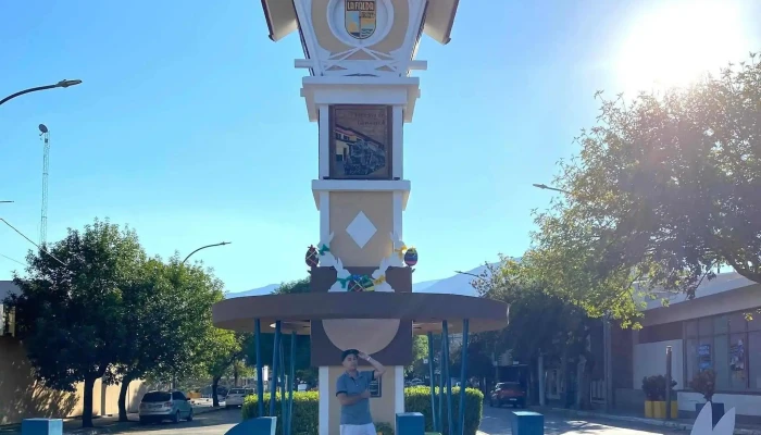 Reloj Cucu Fotos - La Falda