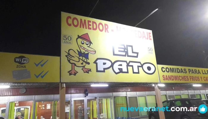 Restaurant El Pato Hospedaje -  Exterior - Casas
