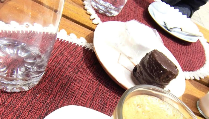 Sabores Saltacruceños - Lago Posadas