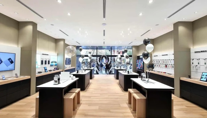 Samsung Experience Store -  Interior - San Miguel de Tucumán