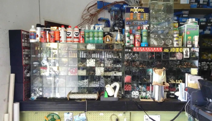 Sanitarios Leiva -  Interior - Santiago del Estero