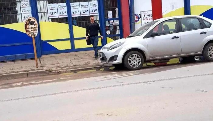 Supermercado Norte -  Estacionamiento - Las Varillas