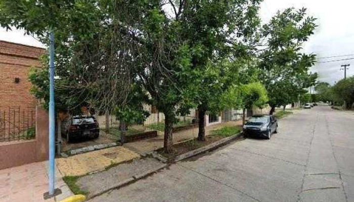 Tanah Host -    Guest House Telefonodeg - Villa Mercedes
