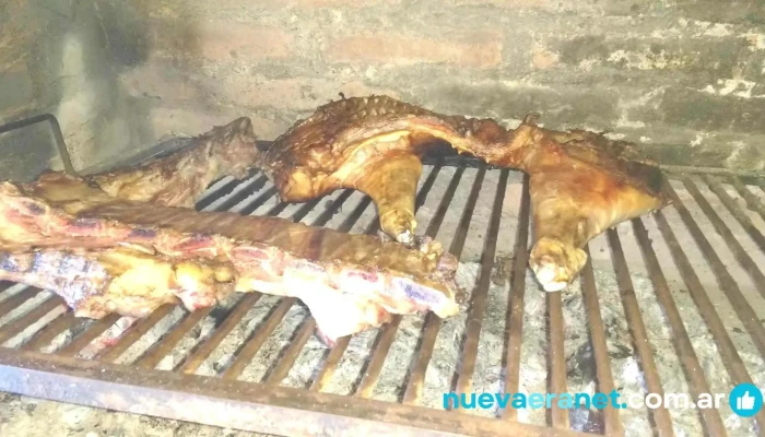Tierra Nuestra Fishing Lodge -  Comida Y Bebida - Paso de la Patria