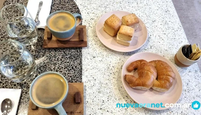 Trezeri Cafe Croissant - Córdoba